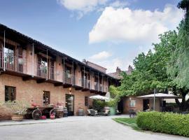 卡德雷农家乐，位于Verduno的酒店