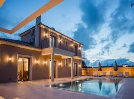 Luxury Villa Chrisi