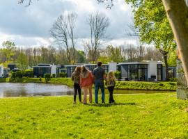EuroParcs Spaarnwoude，位于哈尔夫韦赫的酒店