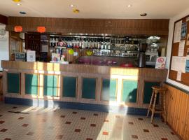 Le Relais Limousin，位于Droux的酒店