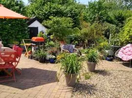 Cobweb Cottage Studios