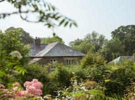 Coombeshead Farm，位于朗塞斯顿的酒店