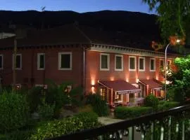 卡洛斯一世乡村酒店