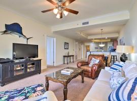 Family Condo Resort Pool Access and Ocean View，位于多芬岛的酒店