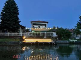 STÉG64 - Ráckeve - hostAID，位于拉茨凯韦的酒店