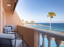 Home2Book Design Sea Views Caletillas, Pool，位于坎德拉里亚的酒店