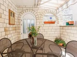 HOUSE MIRKO- center of Split