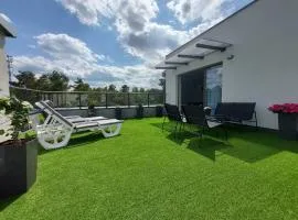 Apartament Leśny Taras z KLIMATYZACJĄ & Garaż podziemny w cenie-728-828-835- Targi Kielce