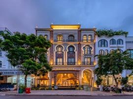 Golden Tree Hotel & Apartment，位于胡志明市西贡展览中心附近的酒店