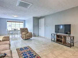 'Loretta' Sun-Kissed Apt on Country Music Hwy