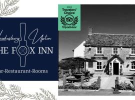 Hawkesbury Upton Fox Inn，位于Hawkesbury的酒店