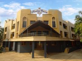 Konkan Crown Resort & Club，位于Sawantwadi的酒店