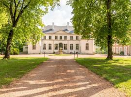 Château de Charmeil- Vichy chambres d'hôtes，位于Charmeil的住宿加早餐旅馆