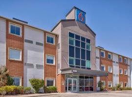 Motel 6-Norman, OK，位于诺曼的酒店