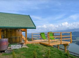 Glamping hišice Orlič，位于Muta的酒店
