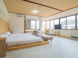 VOYAN Resort Fujiyamanakako Gekkoso，位于山中湖村的酒店