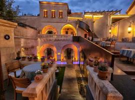 Sunak Cave Hotel，位于于尔居普的酒店