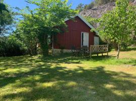 Naturnära gård i Tyfta，位于Tyfta的酒店