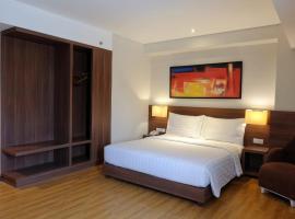 Next Hotel Yogyakarta，位于日惹Catur Tunggal的酒店