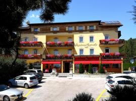 Residence Capriolo，位于拉瓦罗内的公寓式酒店