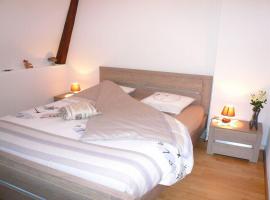 Chez Lisette Honfleur 500m plage，位于翁弗勒尔的酒店