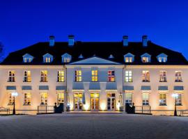 Schloss Rattey，位于Schönbeck的宠物友好酒店