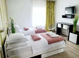 AZUR ROOMS LJUBLJANA，位于卢布尔雅那的住宿加早餐旅馆