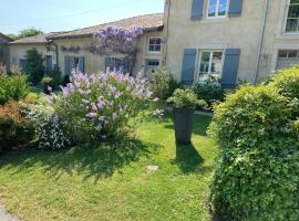 Chambres d’hôtes la bottée，位于Viéville-sous-les-Côtes马迪高尔夫球场附近的酒店