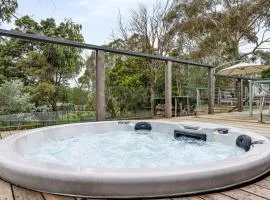 Gigglewiggy - Beach house wrapped in nature