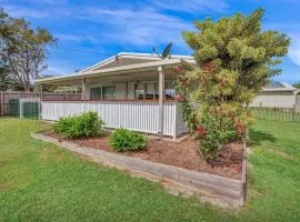 13 Indigo Avenue - 'Indigo Sands' - Rainbow Beach