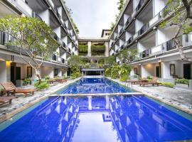 Champlung Mas Hotel Legian, Kuta，位于勒吉安勒吉安市中心的酒店