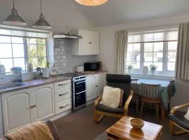 Large property which is all about location, location , location ! Lovely Comfortable 2 bedroom flat which is spacious and one of the best value properties of this size so close to the sea , beaches and restaurants 1 min to the sea !