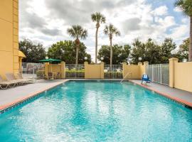 墨尔本维埃拉拉昆塔套房酒店，位于墨尔本的酒店