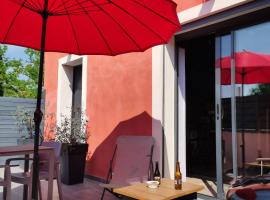 L'Escale d'Aubagne votre refuge chaleureux pour un séjour relaxant，位于欧巴涅的酒店