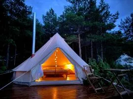 Mönus Paik Glamping