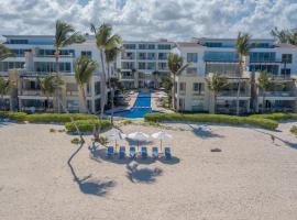 Costa Atlantica Punta Cana - Beach Vacation Condos，位于蓬塔卡纳的公寓式酒店