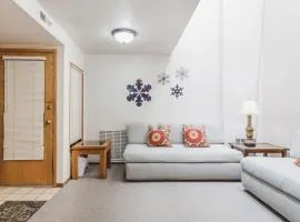 Family Friendly Condo - Park City (Sleeps 8+)