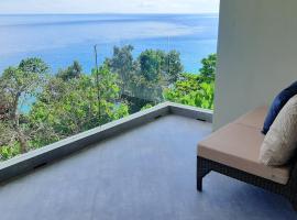 Amal Villa - Luxury 2 Bed, 2 Bath Apartment with Panoramic Ocean Views, Peaceful, Private Beach，位于San Jose的带泳池的酒店