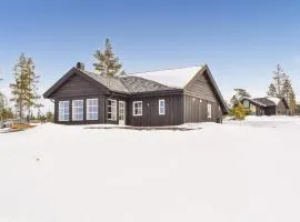 3 Bedroom Amazing Home In Jaren