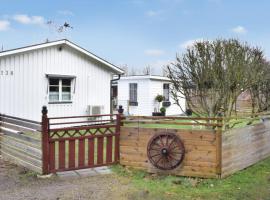 2 Bedroom Nice Home In Hagby，位于Hagby的酒店