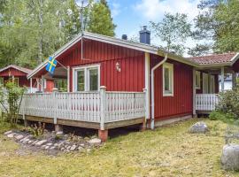 Lovely Home In Västra Torup，位于Västra Torup的酒店
