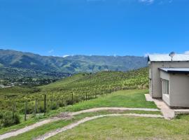 Hermosa casa en Tafí del Valle!，位于塔菲德尔瓦勒的酒店