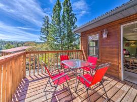 Cloudcroft Escape with Forest Views!，位于克劳德克罗夫特的酒店