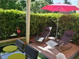 Romantisme et glamour 2 avec spa , clim et jardin