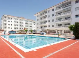 Apt 200 meters from the beach id