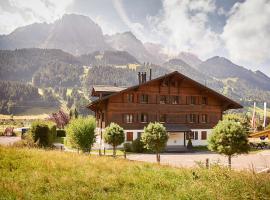 Reka-Ferienanlage Rougemont, Gstaad，位于Rougemont的酒店