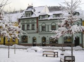 Anna SPA & Wellness Hotel Nejdek，位于内耶德克的滑雪度假村