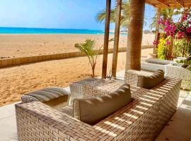 Villa Cristina Alojamento, Praia de Chaves, Boa Vista, Cape Verde, WI-FI，位于萨尔雷的住宿加早餐旅馆