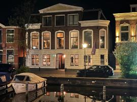 思黛丝拉吉门特韦斯特辛格公寓，位于斯内克Sneek Noord Station附近的酒店