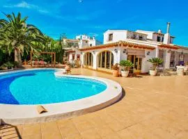 Finca Fantaxat - holiday home with private pool and panoramic views in Benissa